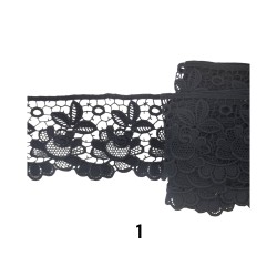 Κυπούρ δαντέλα σχέδιο λουλούδια σε άσπρο και μαύρο χρώμα 8 cm