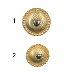 Κουμπί χρυσό μεταλλικό με λεπτομέρεια καρδιάς στο κέντρο