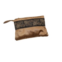 Σατέν τσαντάκι μπρονζε με τρέσα στυλ μπόχο glamorous 20x30 cm
