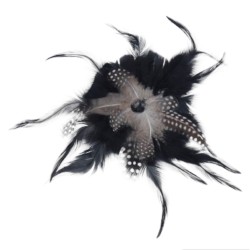 Καρφίτσα με στρας και πούπουλα