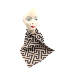 Φουλάρι με μοτίβο και χρυσοκλωστή σε μαύρο χρώμα 1,90 x 0.90