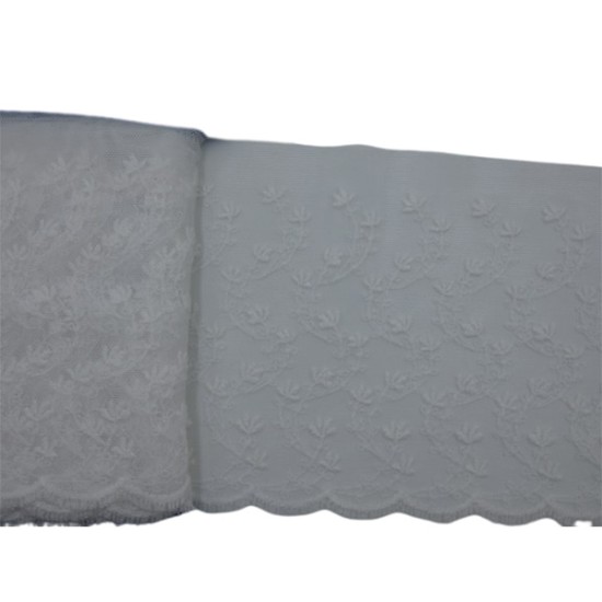 Δαντέλα φαρδιά σαντιγί κεντημένη  15cm  ()