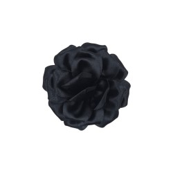 Μπουτονιέρα σατέν σε σχήμα λουλουδιού 3D μαύρη 15cm