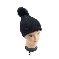 Σκουφάκια μάλλινα με φούντα 3 χρώματα