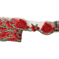 Κεντημένη δαντέλα με μοτίφ τριαντάφυλλο 7 cm