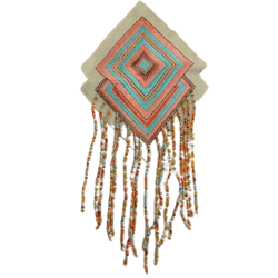 Μοτίφ ραφτό Boho με κρόσσια