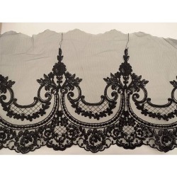 Μαύρη δαντέλα γαλλική σαντιγί 27 cm 