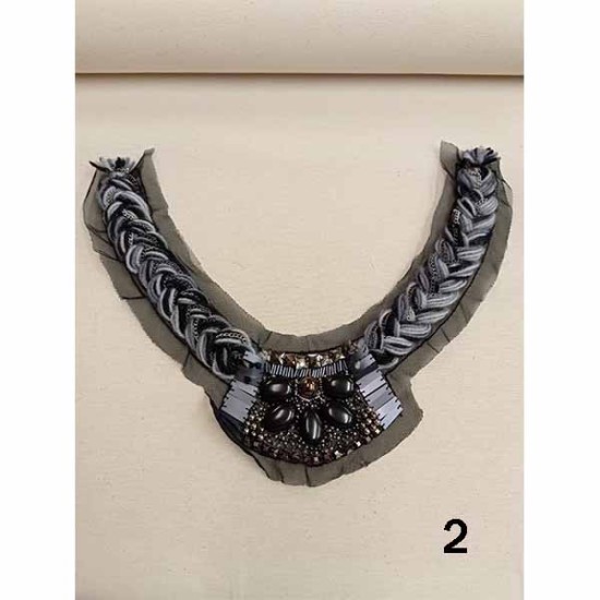 Διακοσμητικός γιακάς με πέτρες σε 2 χρώματα  (102692)