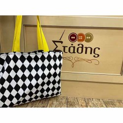 Υφασμάτινη τσάντα με γεωμετρικά σχήματα