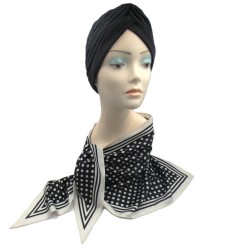 ΤΡΙΓΩΝΟ ΜΑΝΤΗΛΙ " ΠΟΥΑ " 140 Χ 90 ( 5 ΑΠΟΧΡΩΣΕΙΣ )